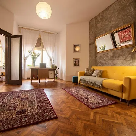 Eclectic Apartament Oradea Exterior photo