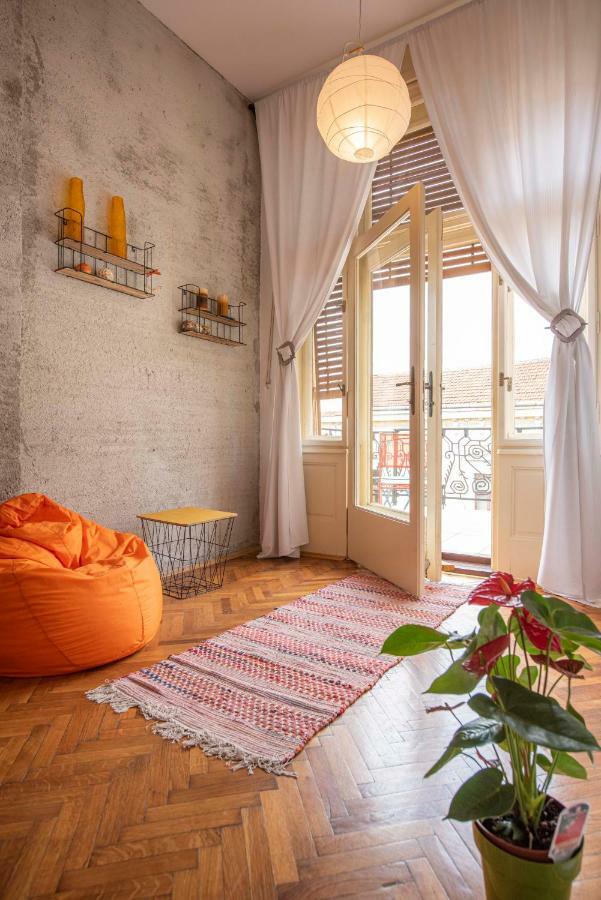 Apartment Eclectic
