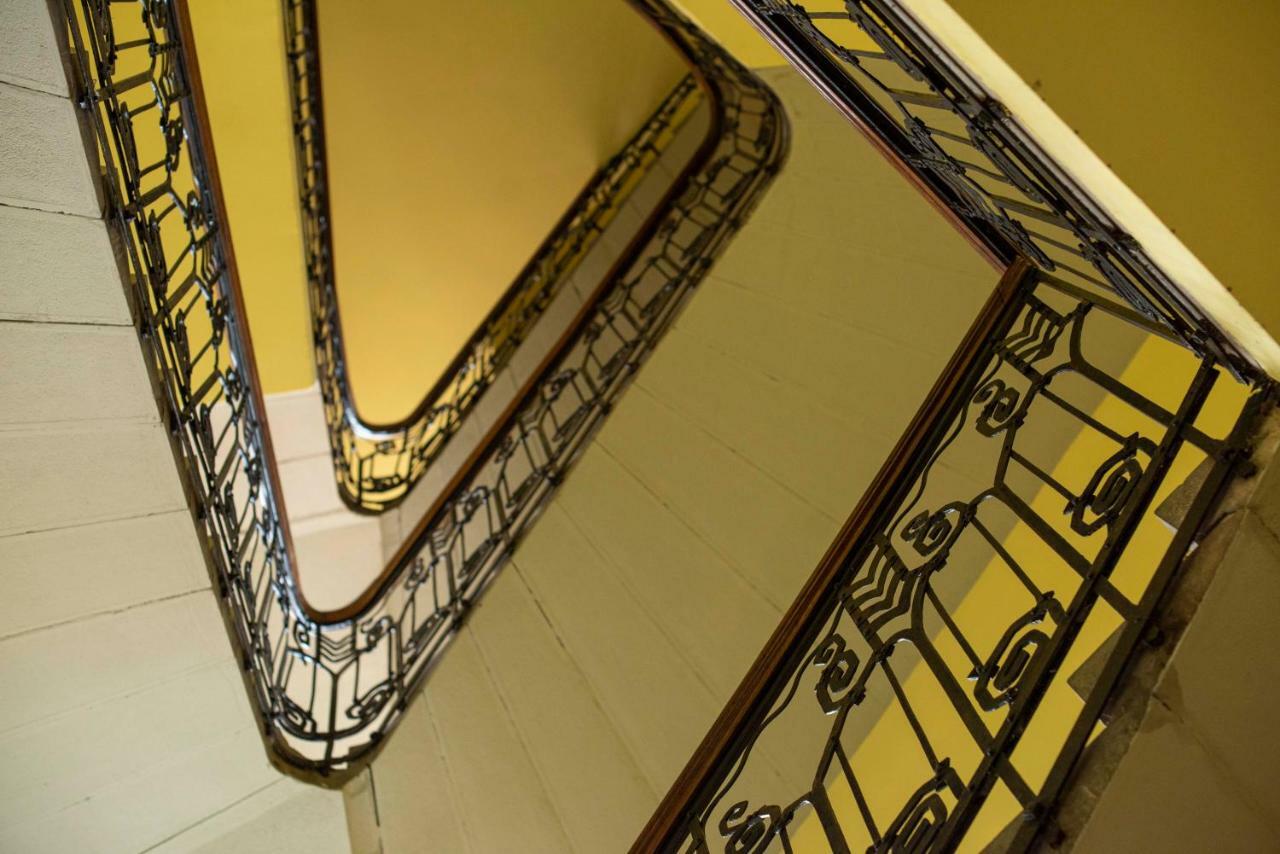 Eclectic Apartment Oradea